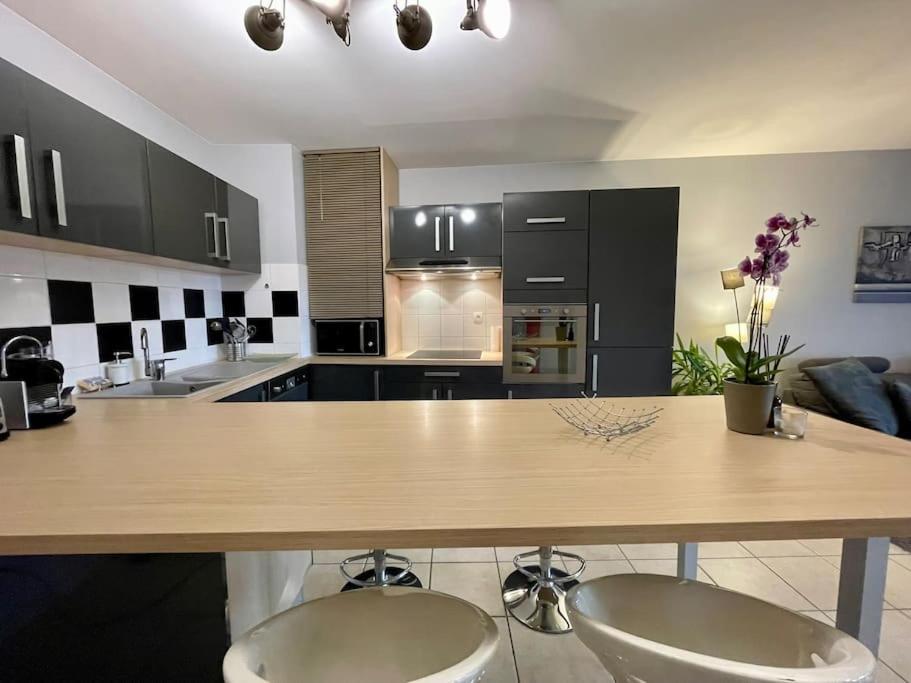 L'Ideal Cosy-Wifi-Netflix Et Garage Vienne  Zewnętrze zdjęcie